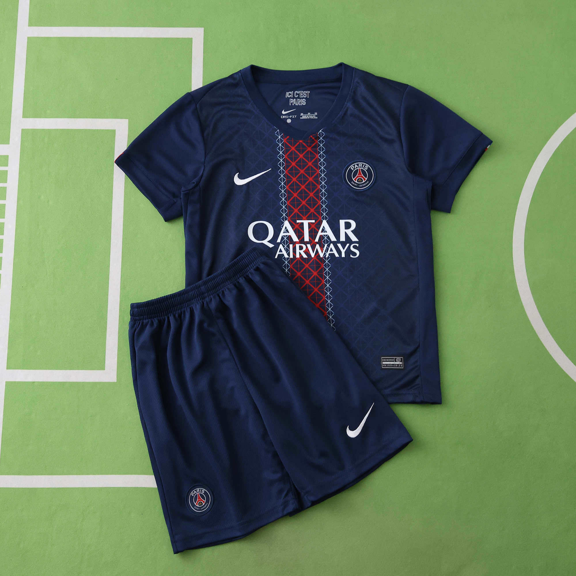 PSG HOME 25-26